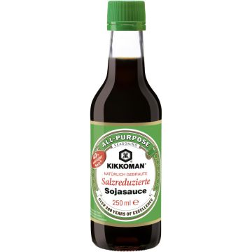 Kikkoman Sojasauce Less Salt 250 ml Glasflasche 250ml-8715035130302